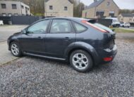 Ford Focus 1.6 TDCI 110 PK amper 142000 km !