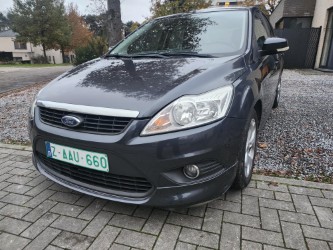 Ford Focus 1.6 TDCI 110 PK amper 142000 km !