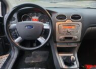 Ford Focus 1.6 TDCI 110 PK amper 142000 km !