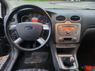 Ford Focus 1.6 TDCI 110 PK amper 142000 km !