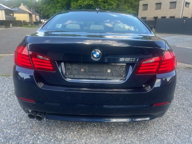 BMW 520i benzine amper 82000 km 1ste eigenaar !